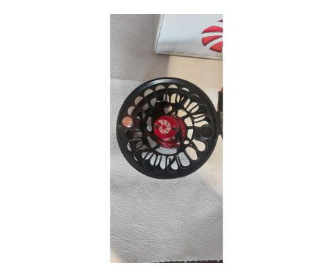 Sprzedam Nautilusa FWX 7-8 Czarny